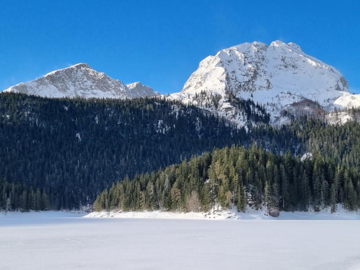 Black Lake Chalet Жабляк Екстер'єр фото